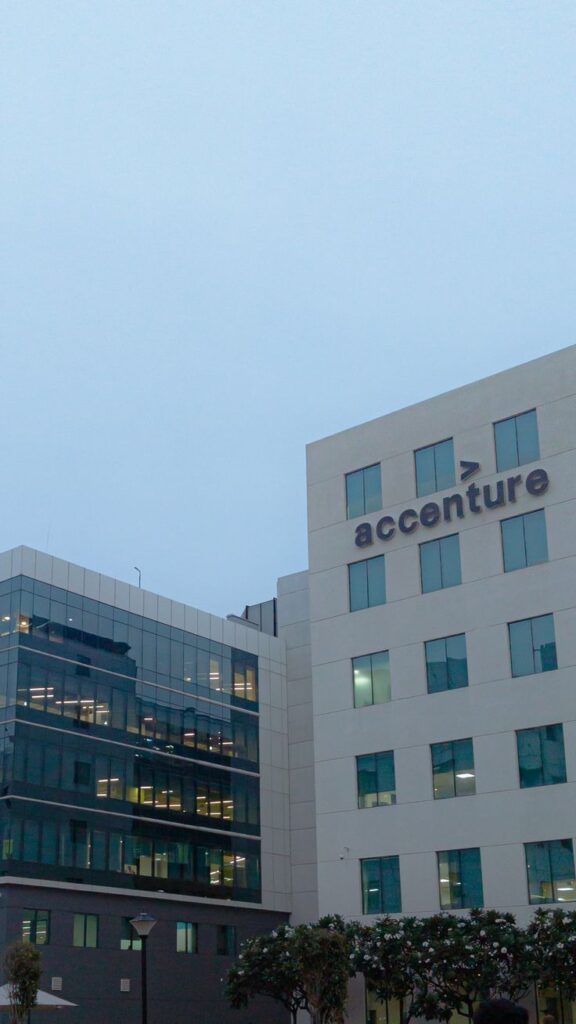 Accenture Hiring